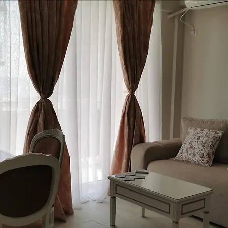 Astoria Seaview Apartment Năvodari